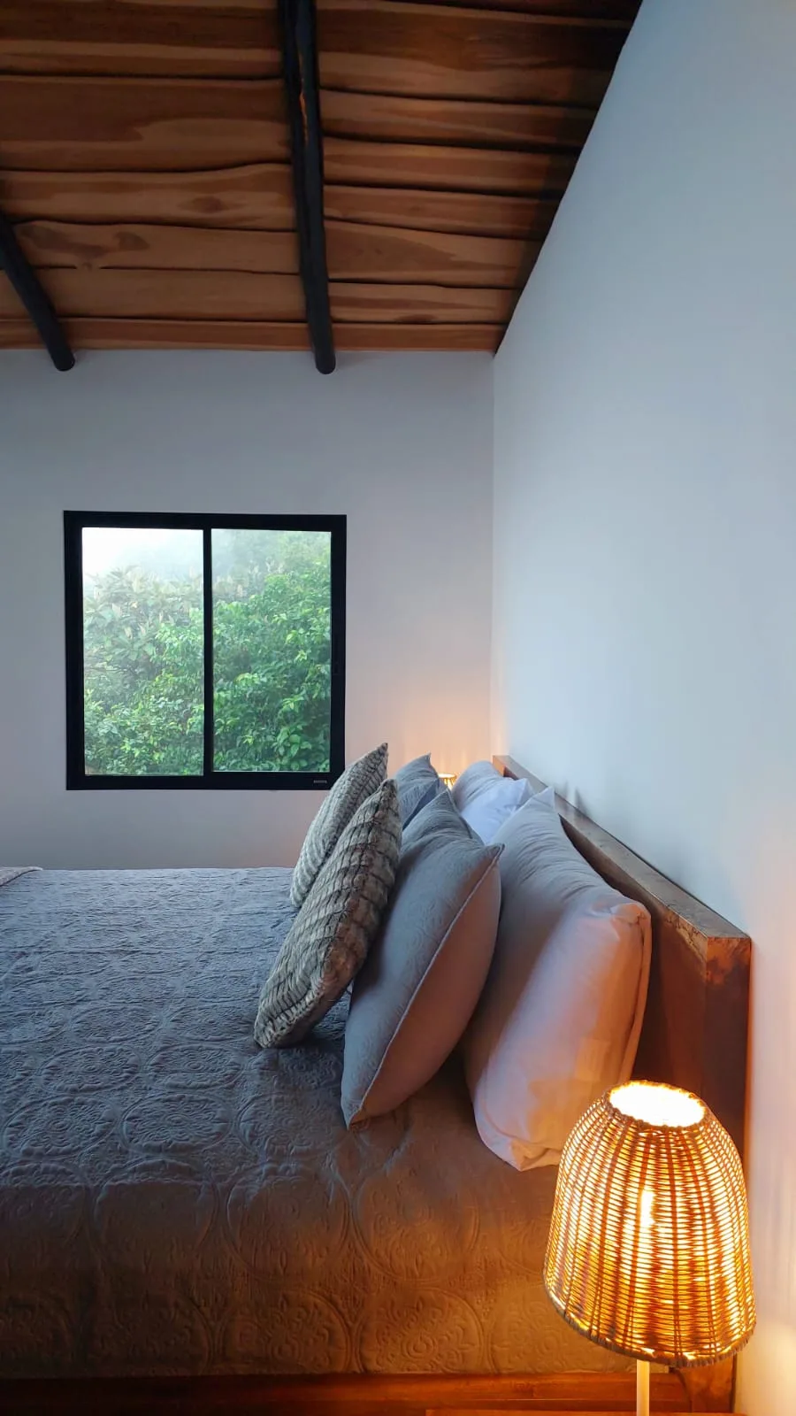 Habitación con cama king